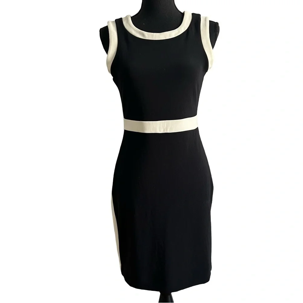 Boston Proper Elegant Black and White Sleeveless Dress. Size 8 (small)